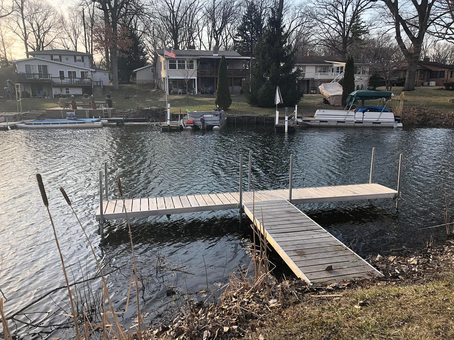 292 Grayson Rd — Photo 3