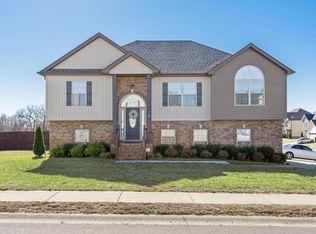 3001 McManus Cir, Clarksville, TN 37042