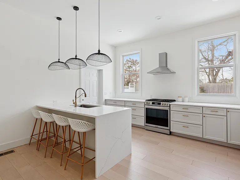 34 Starboard Rd — Photo 7