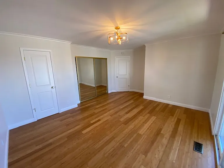 2121 David Ave — Photo 25