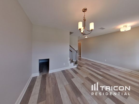 4th image of 1153 Eagles Bluff Dr