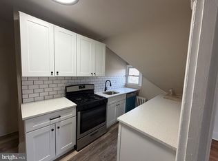 75 W La Crosse Ave, Lansdowne, PA 19050