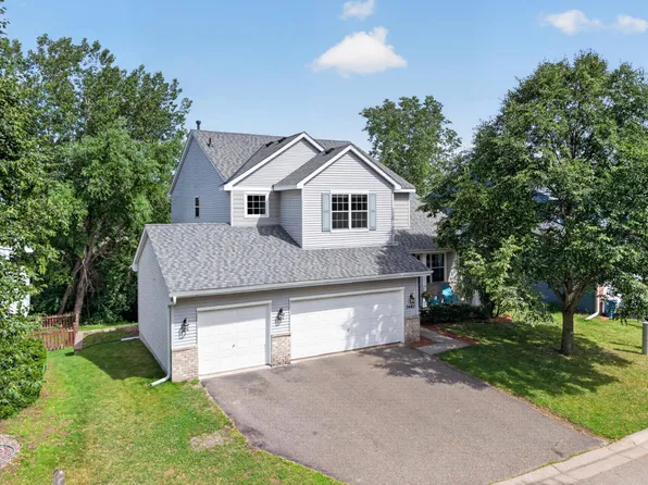3482 Savannah Ave, White Bear Lake, MN 55110