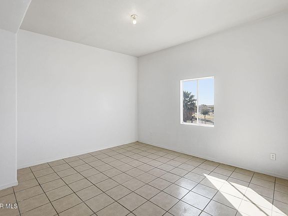 4th image of 13113 Violeta Ln #A