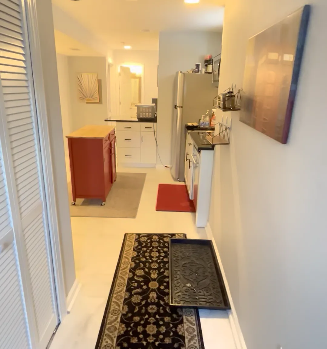 805 N Barton St — Photo 3