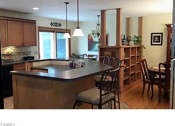 3rd image of 1254 Tulip Ct