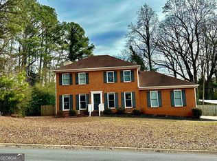 4164 Rivermeade Dr, Lilburn, GA 30047