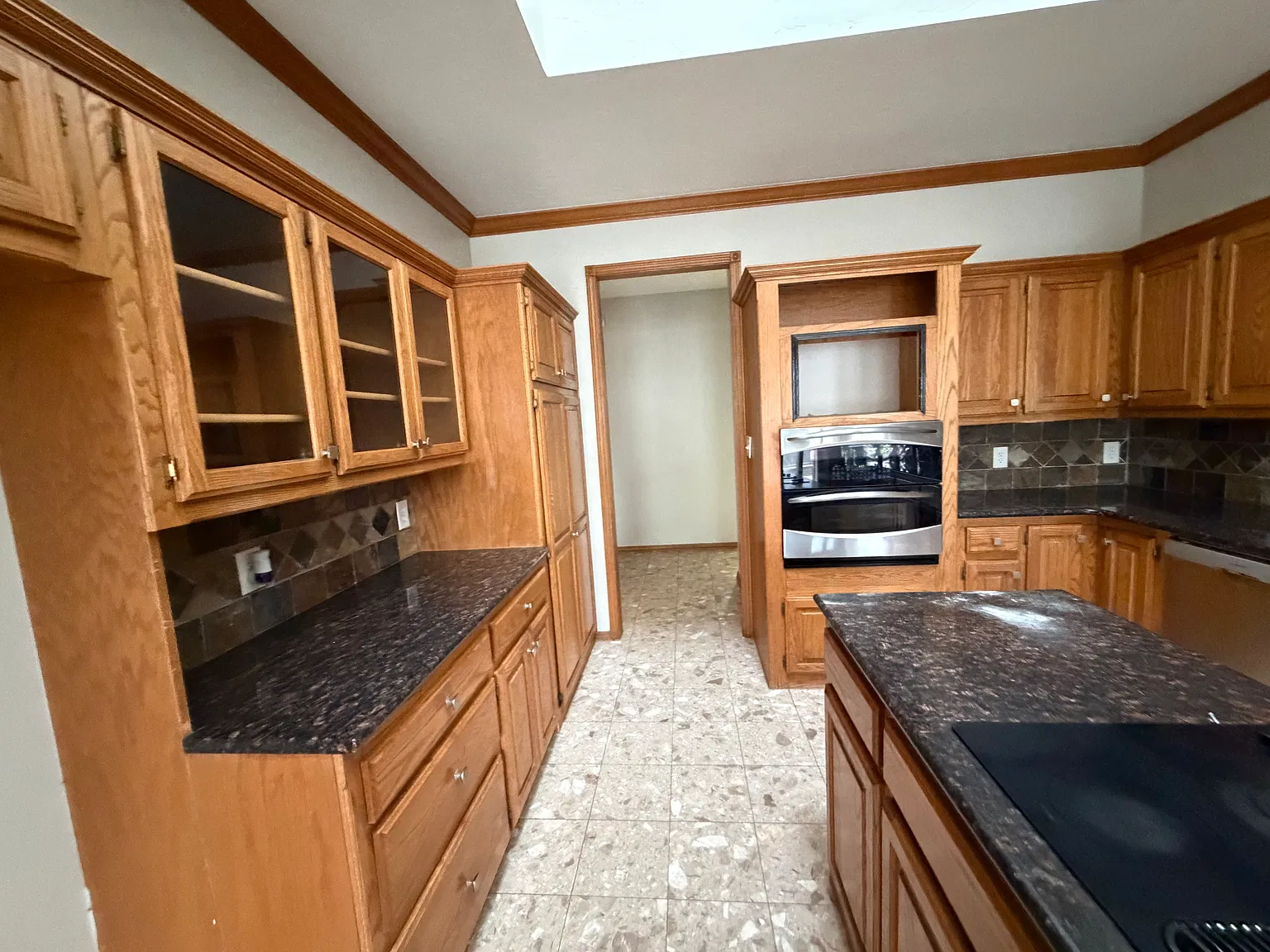 4 bed, 3624 sqft, $3,100 — Photo 2