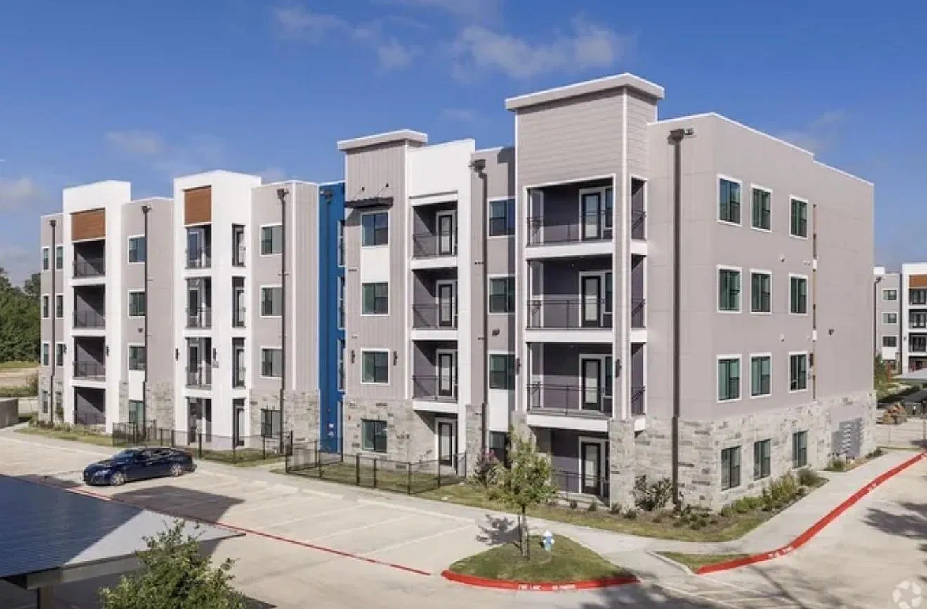 2 bed, 2.0 bath, $1,699 — Photo 1