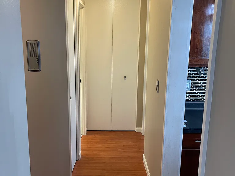 8200 E Jefferson Ave #1412 — Photo 4