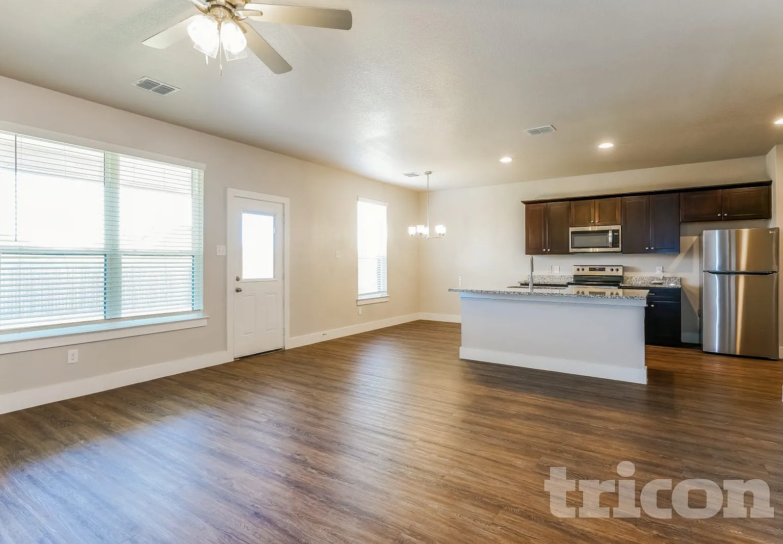 10369 Fort Ewell Trail Crowley TX — Photo 2