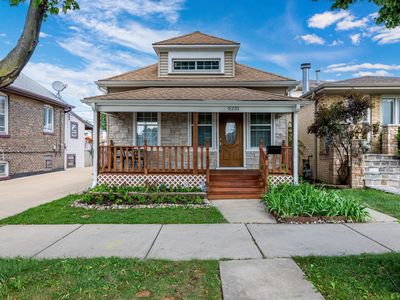 5231 S Luna Ave, Chicago, IL, 60638