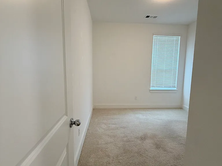 1404 Pintail Pl — Photo 10