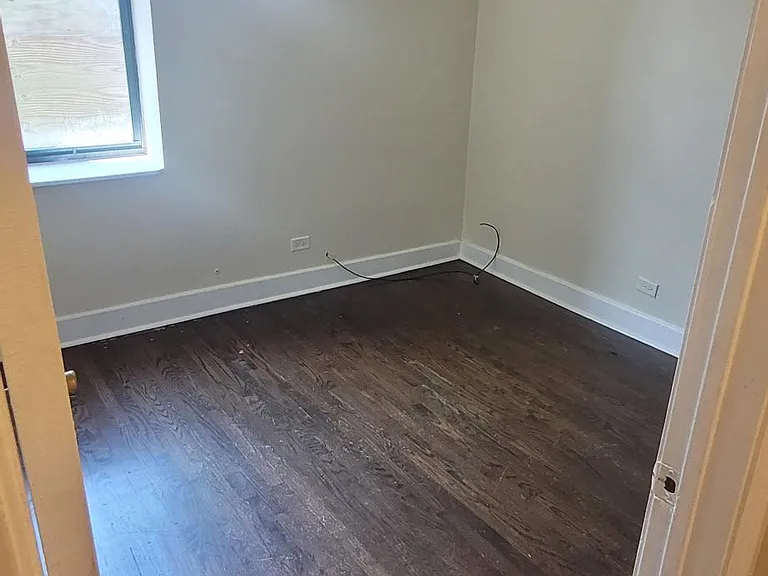 1124 S Central Park Ave #2 — Photo 9