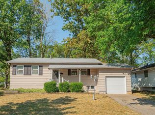 1212 Thurell Rd, Columbus, OH 43229