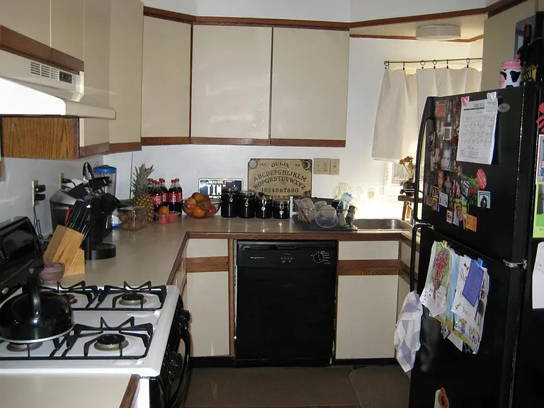 1711 Coronado Dr — Photo 4