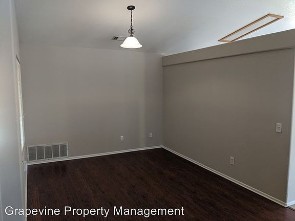 2nd image of 40686 Chianti Cir