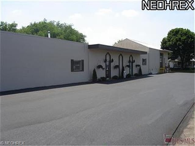 2nd image of 322 North Ave NE
