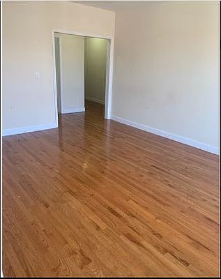 3rd image of 725 W 172nd St #1A