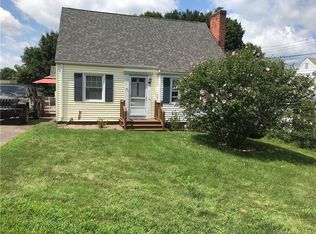 43 Terrace Gdns, Meriden, CT 06451