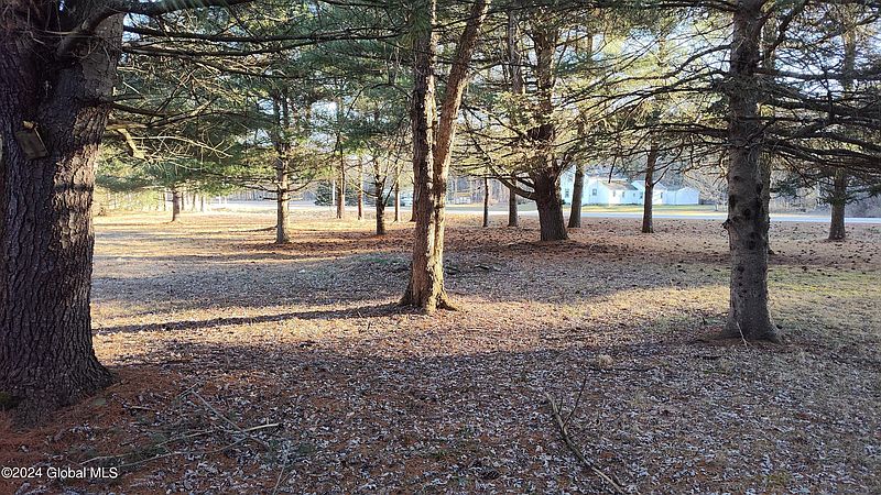 3rd image of 152 County Route 401