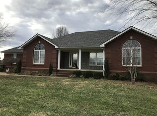 145 Bennett Ln, Bardstown, KY 40004