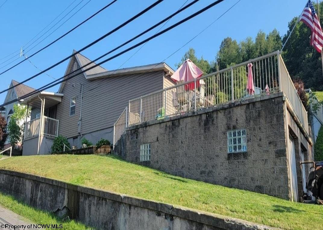127 Bridge St, Monongah, WV 26554 Zillow
