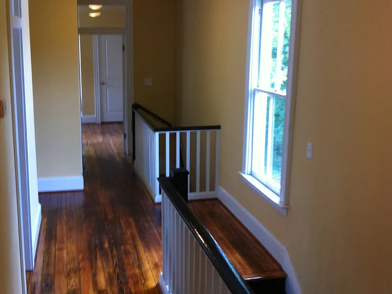 1507 Perry St — Photo 3