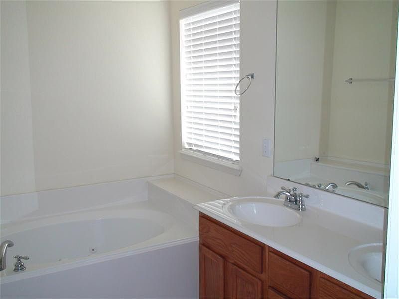 1st image of 18111 Mossy Creek Ln