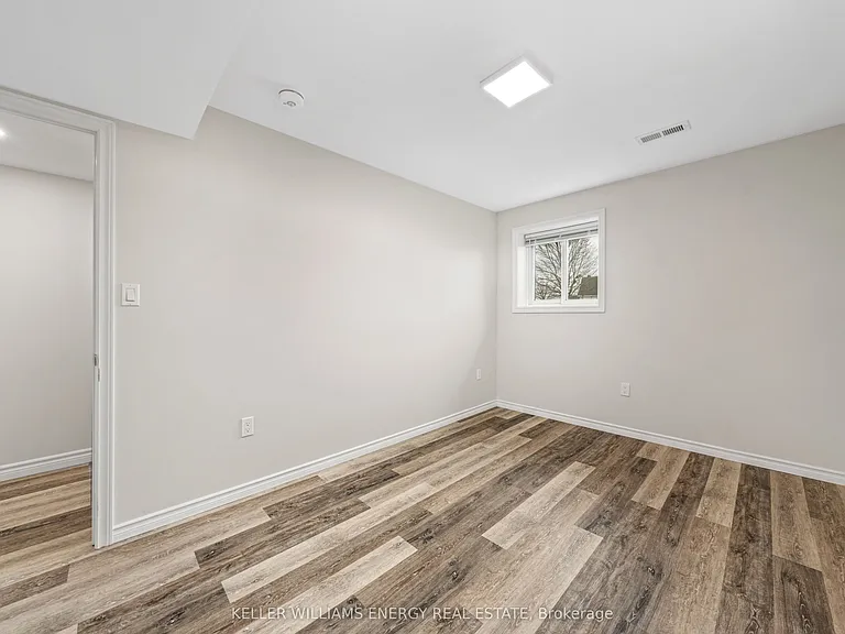 106 A Wellington Main St — Photo 6