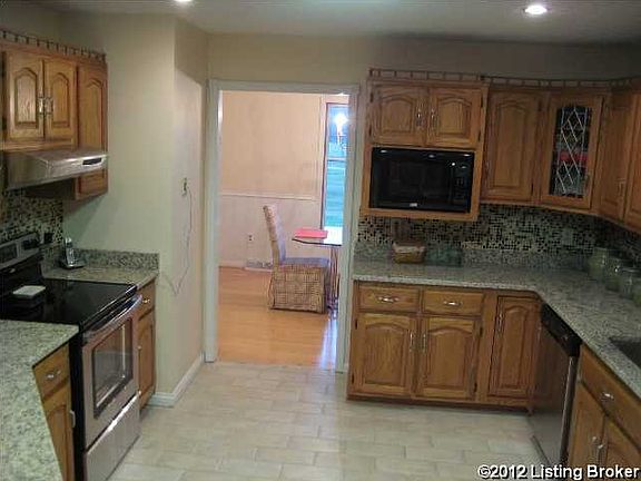 2nd image of 3240 Knox Ave