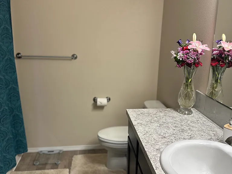 Hilltop Dr — Photo 16