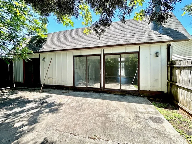 4216 Chalet Cir NW — Photo 15