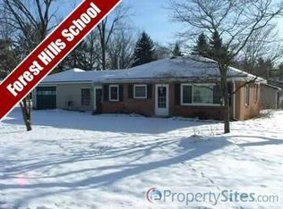 2242 Valentine St NE, Grand Rapids, MI 49525