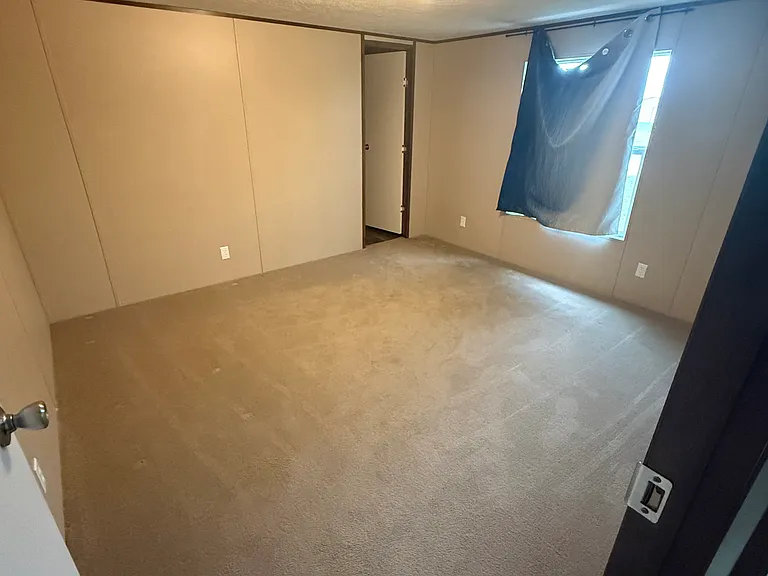 6704 Andrew Ct — Photo 15