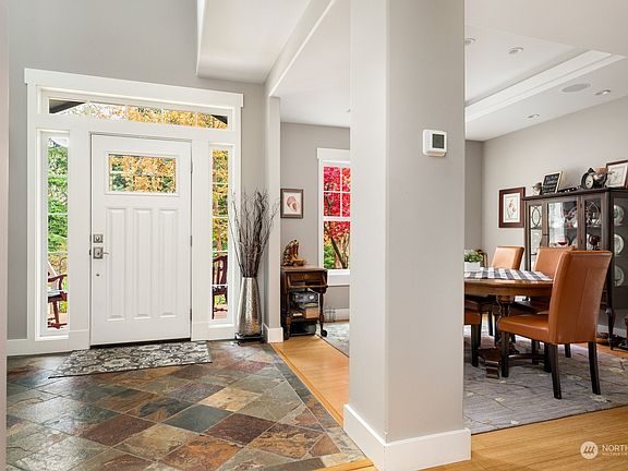 3rd image of 299 Aloha Place