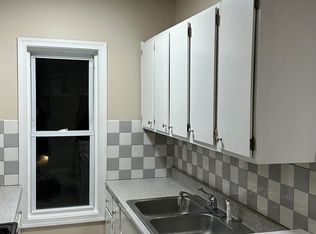 18 Coyle Ave #3R, Pawtucket, RI 02860