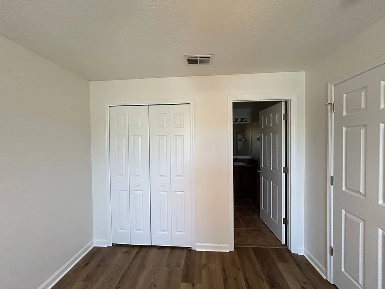 2700 Revolution St #103 — Photo 36