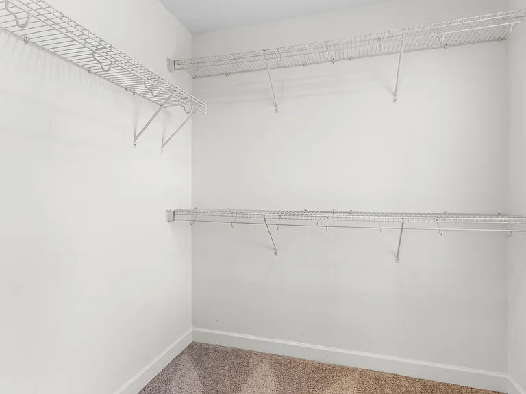 1067 Emery Bay Cir — Photo 21