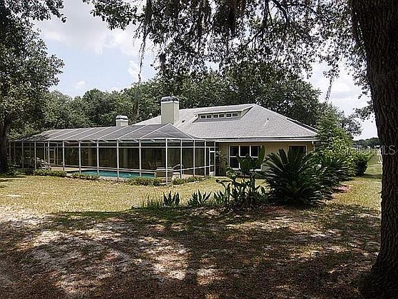 4th image of 3325 Treiman Blvd