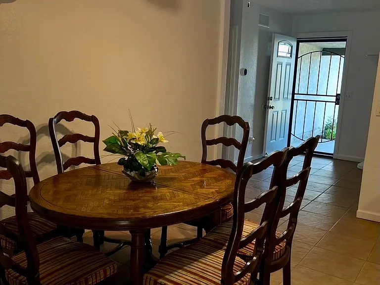 10808 Esmond Ct — Photo 4