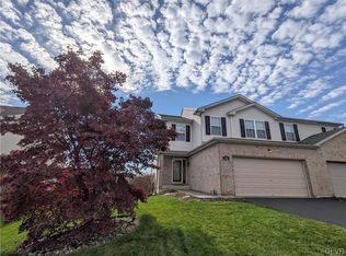 702 White Cir, Northampton, PA 18067