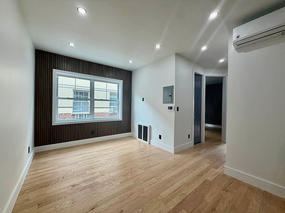 1st image of 7239 Myrtle Ave APT 2
