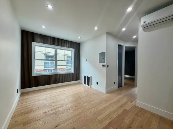 7239 Myrtle Ave APT 2, Ridgewood, NY 11385