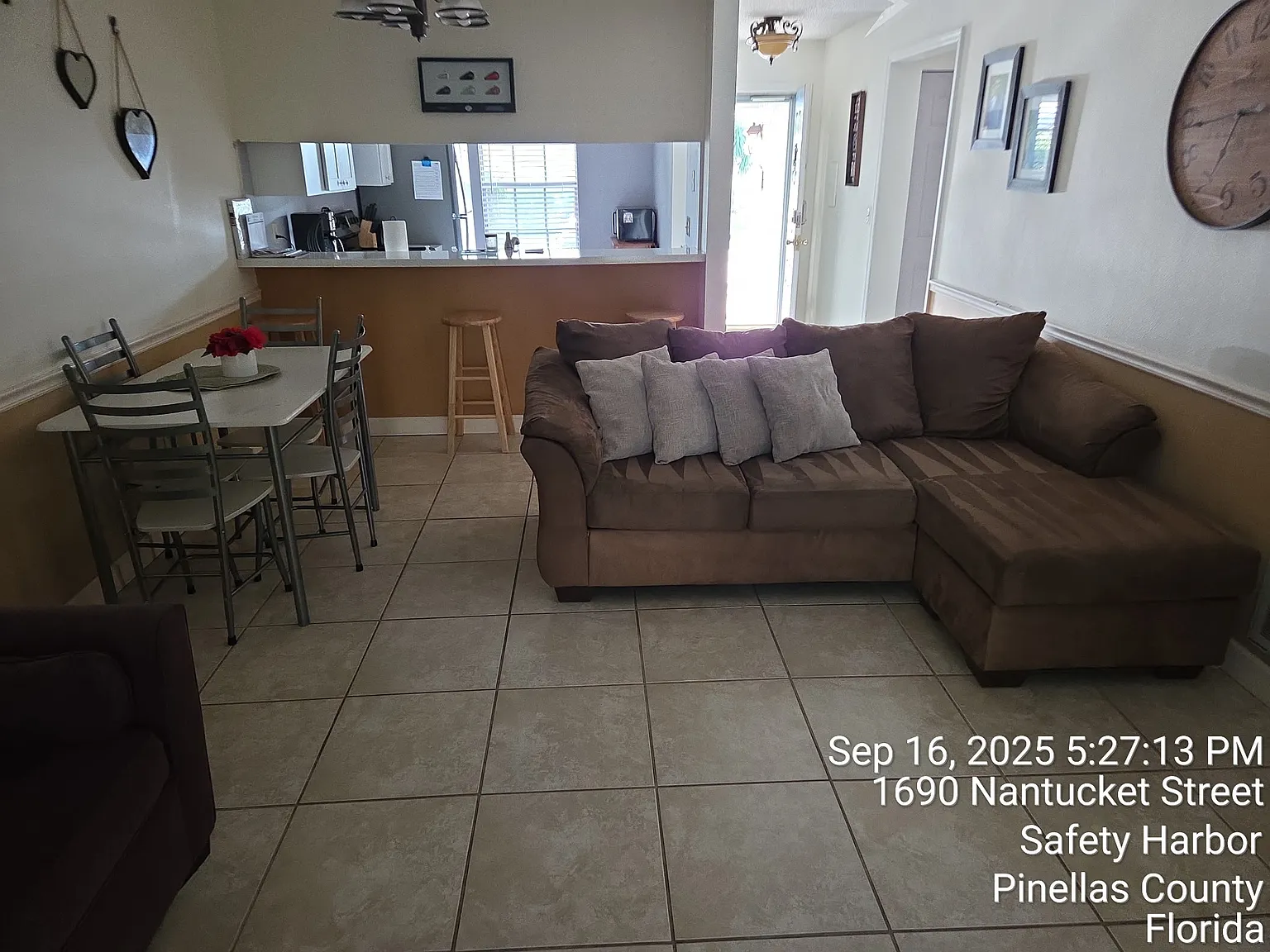 2 bed, 939 sqft, $2,500 — Photo 4