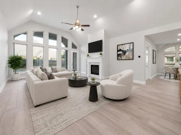 16506 Mount Hope Dr, Cypress, TX 77433