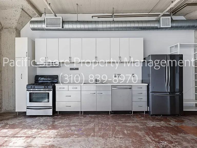 1855 Industrial St #408 — Photo 14