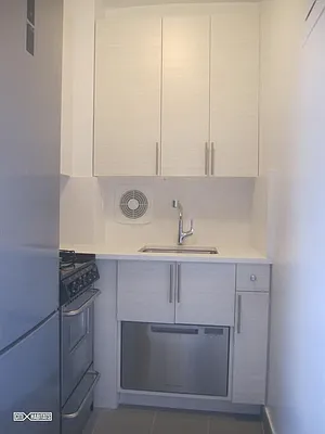 Rented by Citi Habitats | media 11