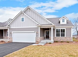 109 Costekin Ct #3-2, Hawthorn Woods, IL 60047