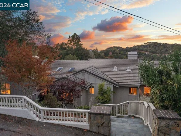 72 Tappan Ln, Orinda, CA 94563
